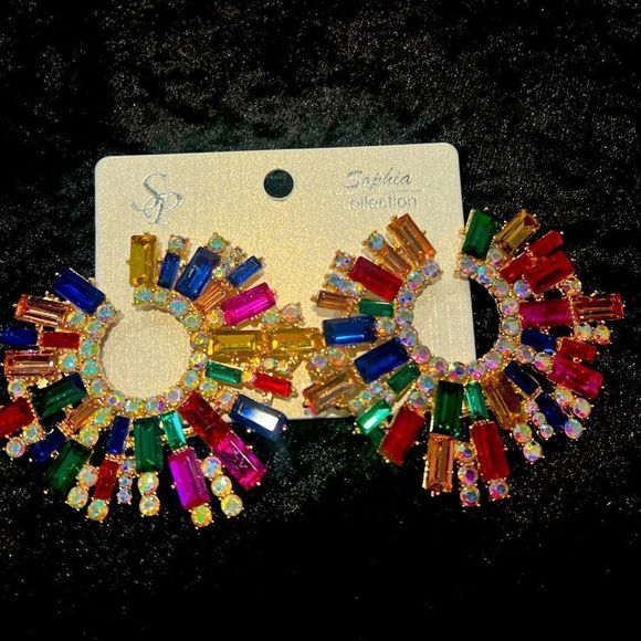 NWT Brilliant Multicolored Rhinestone Pierced Pinwheel Earrings Stunning - Picture 1 of 8
